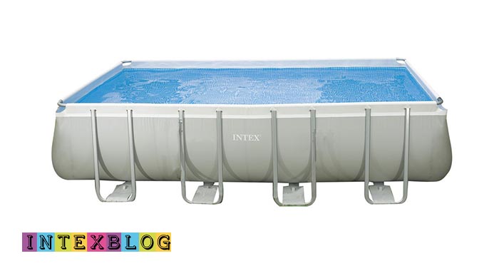 معایب و مزایا استخر پیش ساخته